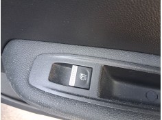 Recambio de mando elevalunas trasero derecho para renault clio v (b7_) 1.0 tce 100 (b7mt) referencia OEM IAM 254218388R  