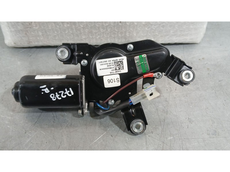 Recambio de motor limpia trasero para mahindra kuv 100 nxt 1.2 vvt referencia OEM IAM 26071871 LUCAS 0116EAZ00041N