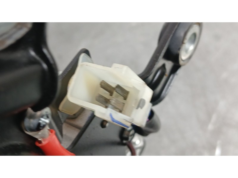 Recambio de motor limpia trasero para mahindra kuv 100 nxt 1.2 vvt referencia OEM IAM 26071871 LUCAS 0116EAZ00041N