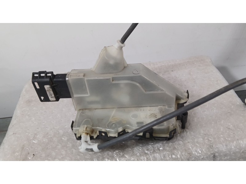 Recambio de cerradura puerta trasera izquierda para opel corsa f (p2jo) 1.2 (68) referencia OEM IAM 292854  16944417