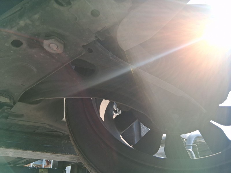 Recambio de brazo suspension inferior delantero izquierdo para renault clio v (b7_) 1.0 tce 100 (b7mt) referencia OEM IAM 545019