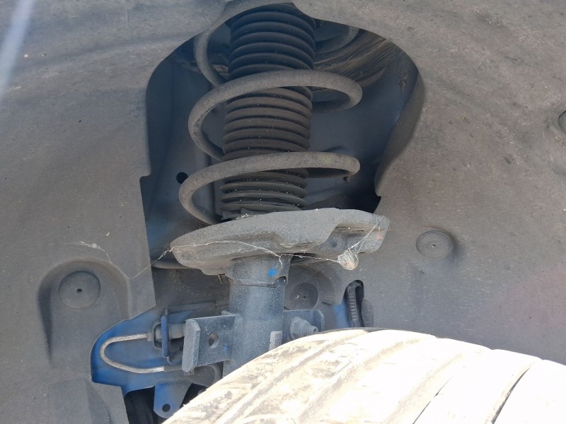 Recambio de amortiguador delantero izquierdo para renault clio v (b7_) 1.0 tce 100 (b7mt) referencia OEM IAM 543023386R  