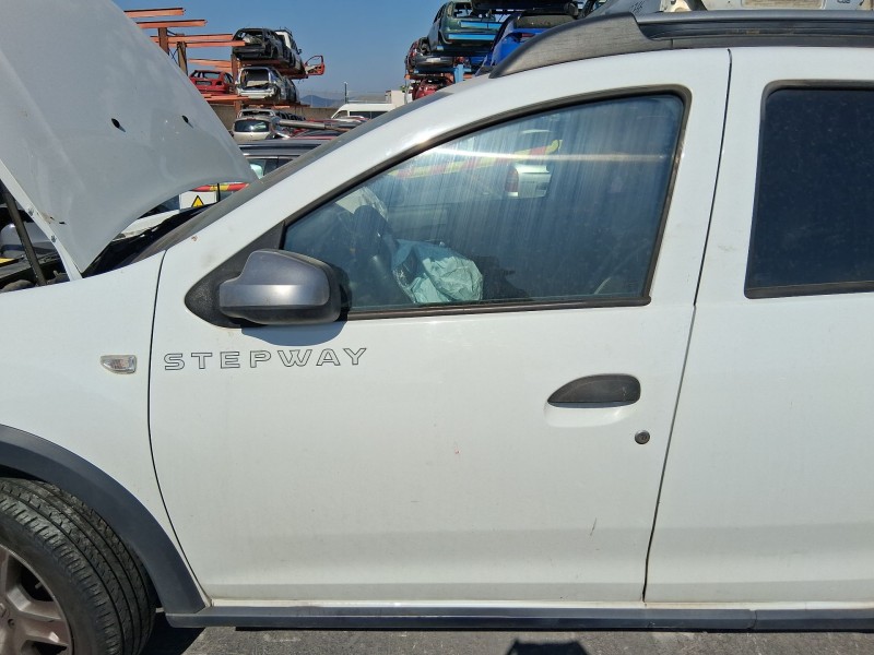Recambio de puerta delantera izquierda para dacia sandero ii (b8_) tce 90 (b8m1, b8ma) referencia OEM IAM 801012479R  