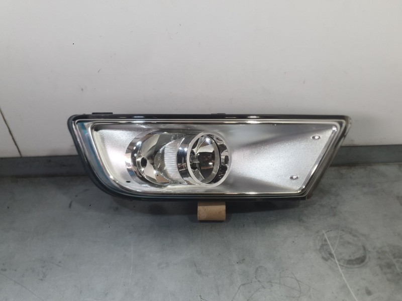 Recambio de faro antiniebla derecho para ford galaxy ii (wa6) 2.0 tdci referencia OEM IAM 1469918  
