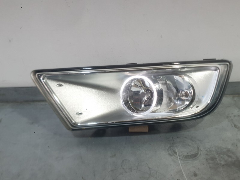 Recambio de faro antiniebla izquierdo para ford galaxy ii (wa6) 2.0 tdci referencia OEM IAM 1469919  