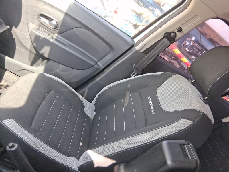 Recambio de asiento delantero derecho para dacia sandero ii (b8_) tce 90 (b8m1, b8ma) referencia OEM IAM   