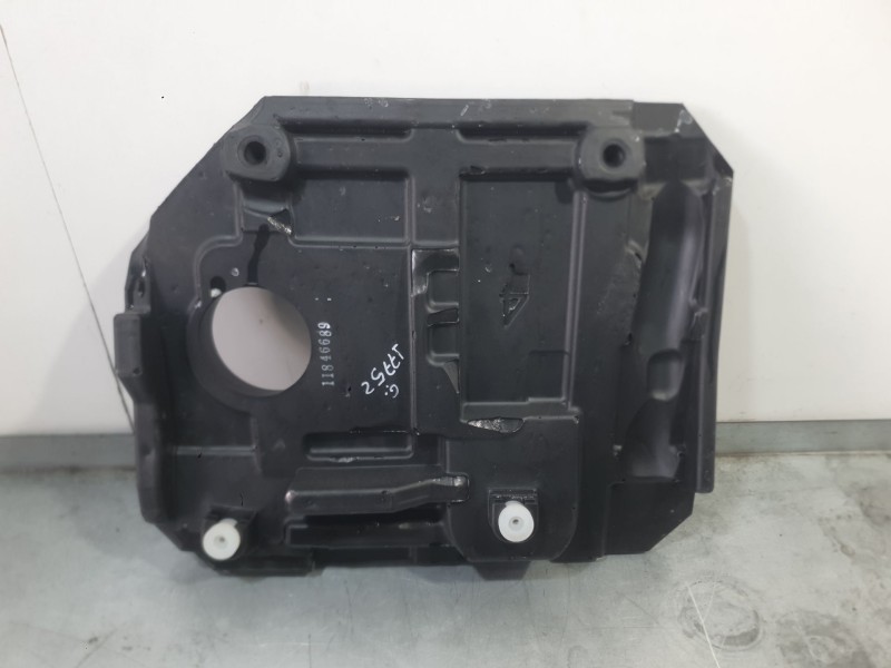 Recambio de tapa motor para mg hs (as23) 1.5 ehs hybrid (csa6463) referencia OEM IAM 10729727  