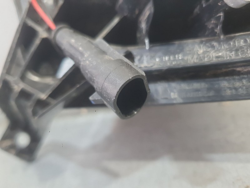 Recambio de piloto trasero izquierdo paragolpes para mg hs (as23) 1.5 ehs hybrid (csa6463) referencia OEM IAM 11313519  