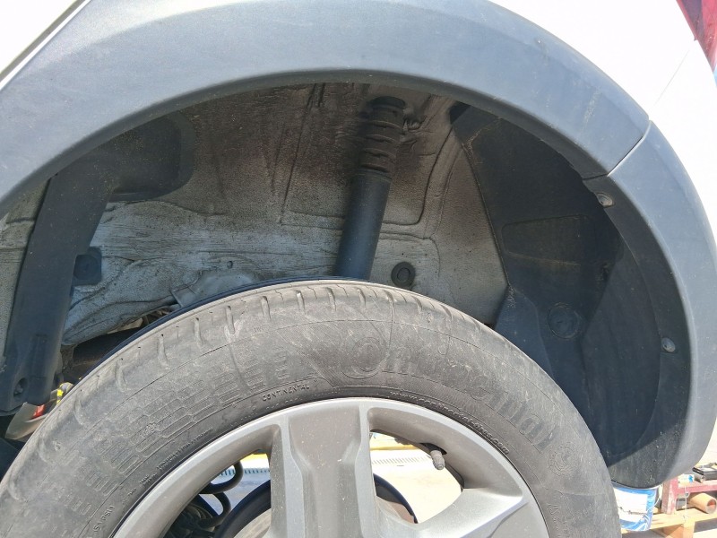 Recambio de plastico pase rueda tras. izq. para dacia sandero ii (b8_) tce 90 (b8m1, b8ma) referencia OEM IAM 767498102R  