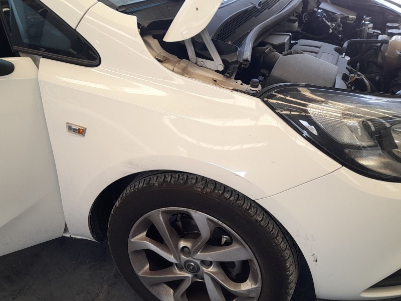 Recambio de aleta delantera derecha para opel corsa e (x15) 1.4 (08, 68) referencia OEM IAM 13434577  