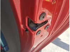 CERRADURA PUERTA TRASERA DERECHA 825000767R 