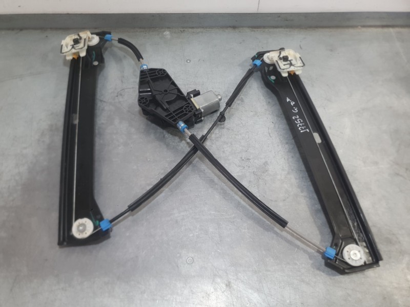 Recambio de elevalunas delantero derecho para mg hs (as23) 1.5 ehs hybrid (csa6463) referencia OEM IAM 10367610  