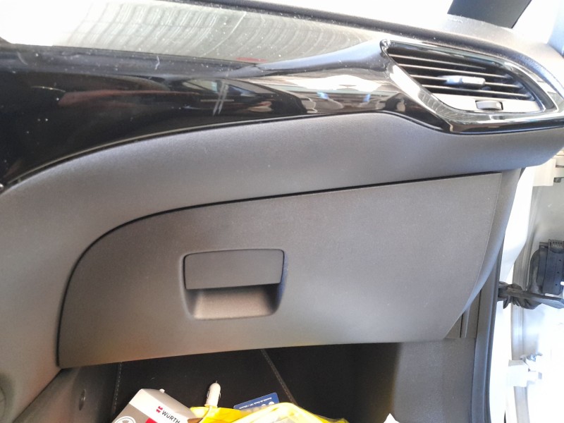 Recambio de guantera para opel corsa e (x15) 1.4 (08, 68) referencia OEM IAM 39206070  