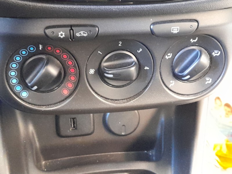 Recambio de mando calefaccion / aire acondicionado para opel corsa e (x15) 1.4 (08, 68) referencia OEM IAM 39021463  