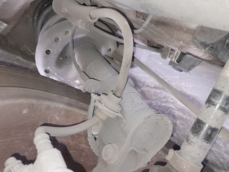 Recambio de amortiguador delantero derecho para opel corsa e (x15) 1.4 (08, 68) referencia OEM IAM 13434140  