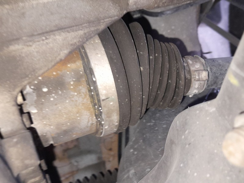 Recambio de transmision delantera izquierda para opel corsa e (x15) 1.4 (08, 68) referencia OEM IAM 1677185280 13149830 95520465