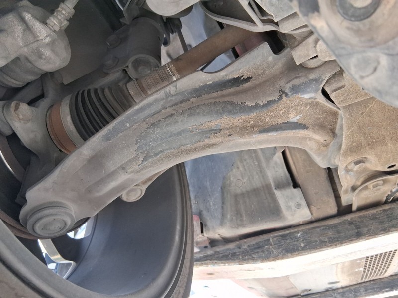 Recambio de brazo suspension inferior delantero derecho para renault clio iv (bh_) 0.9 tce 90 referencia OEM IAM 545046162R  