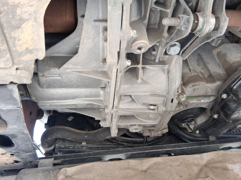 Recambio de caja cambios para renault clio iv (bh_) 0.9 tce 90 referencia OEM IAM JH3334 320107568R 