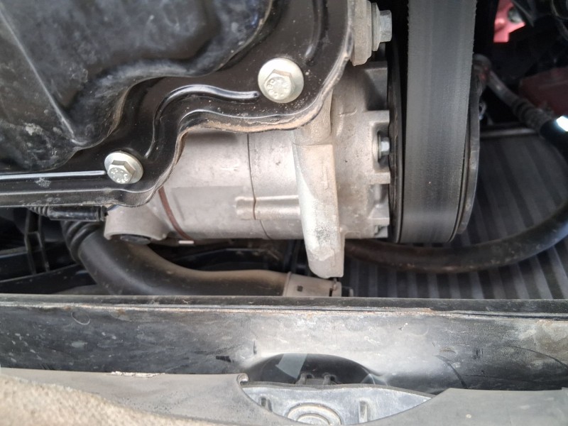 Recambio de compresor aire acondicionado para renault clio iv (bh_) 0.9 tce 90 referencia OEM IAM 926007953R 926004183R 