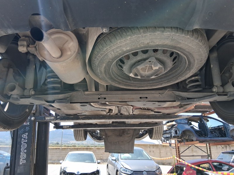 Recambio de puente trasero para renault clio iv (bh_) 0.9 tce 90 referencia OEM IAM 555015278R TAMBOR C/ABS Y 4 TORNILLOS 