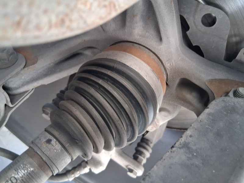 Recambio de transmision delantera derecha para renault clio iv (bh_) 0.9 tce 90 referencia OEM IAM 391009101R 391008834R 