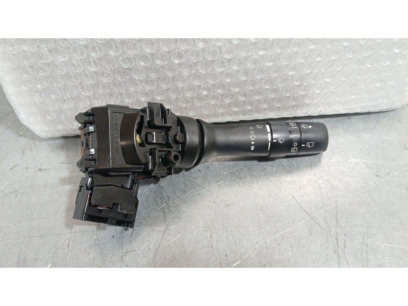Recambio de mando limpia para toyota rav 4 iii (_a3_) 2.0 (zsa35_) referencia OEM IAM   