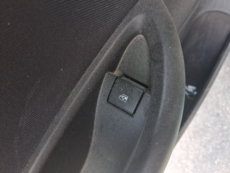 Recambio de mando elevalunas trasero izquierdo para opel astra k (b16) 1.2 turbo (68) referencia OEM IAM 13408452  