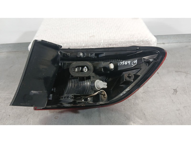 Recambio de piloto trasero izquierdo exterior para renault clio v (b7_) 1.0 tce 100 (b7mt) referencia OEM IAM 265554288R  