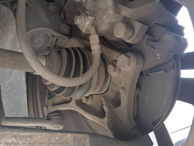 Recambio de mangueta delantera izquierda para opel astra k (b16) 1.2 turbo (68) referencia OEM IAM 39030299  