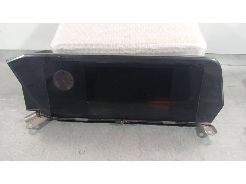 Recambio de sistema navegacion gps para lexus es 300h referencia OEM IAM 8611133180  