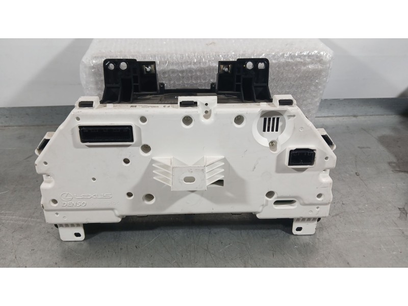 Recambio de cuadro instrumentos para lexus es 300h referencia OEM IAM 8380033V30  