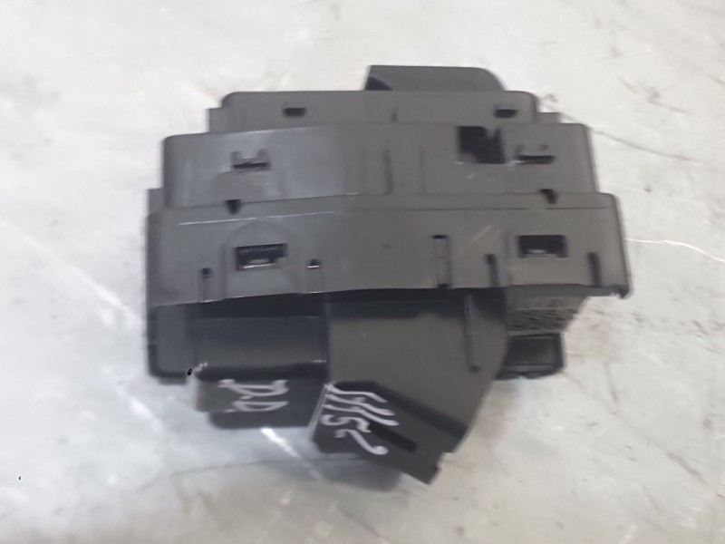 Recambio de mando elevalunas delantero derecho para mg hs (as23) 1.5 ehs hybrid (csa6463) referencia OEM IAM 10479298ESC  