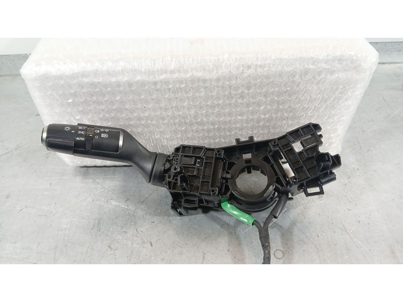 Recambio de mando luces para lexus es 300h referencia OEM IAM   