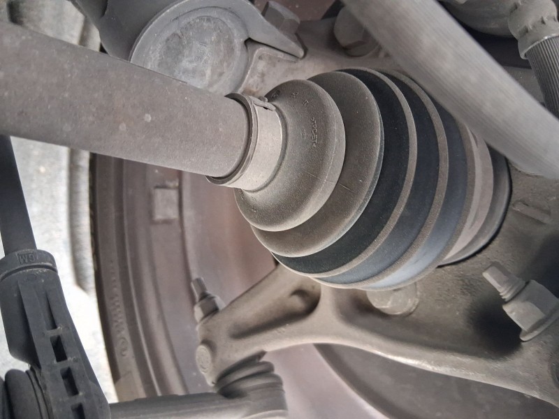 Recambio de transmision delantera izquierda para opel astra k (b16) 1.2 turbo (68) referencia OEM IAM 39129235 95529087 