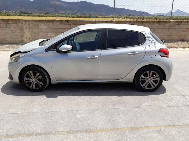 peugeot 208 i (ca_, cc_) del año 2015