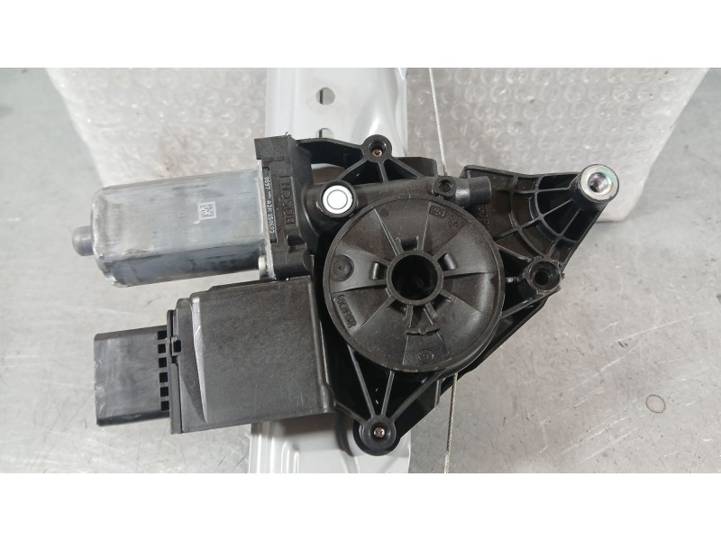 Recambio de elevalunas trasero izquierdo para opel crossland x / crossland (p17, p2qo) 1.2 (75) referencia OEM IAM 39227501 6 PI