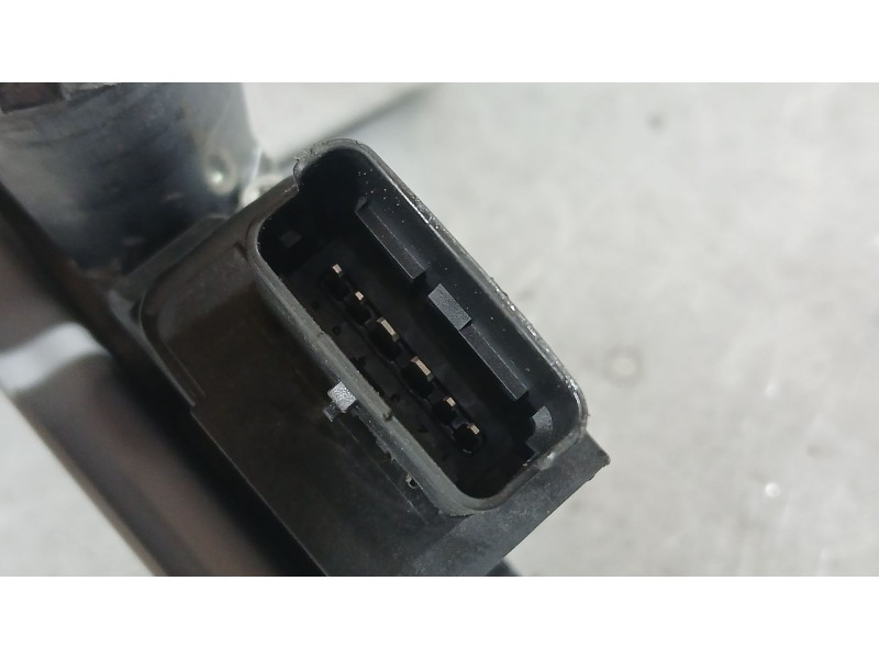 Recambio de elevalunas trasero izquierdo para opel crossland x / crossland (p17, p2qo) 1.2 (75) referencia OEM IAM 39227501 6 PI