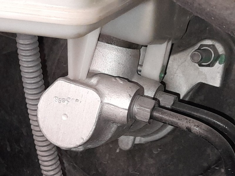 Recambio de bomba freno para peugeot 208 i (ca_, cc_) 1.6 bluehdi 100 referencia OEM IAM 4601R9  