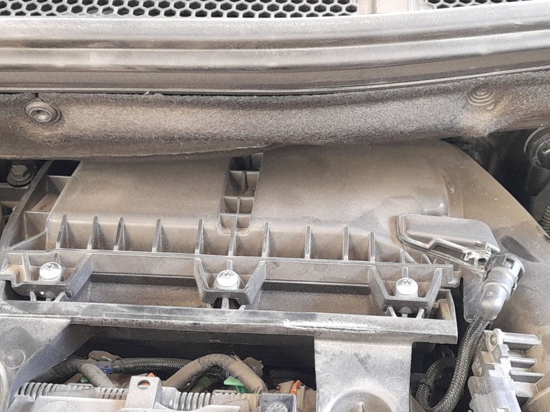Recambio de carcasa filtro aire para peugeot 208 i (ca_, cc_) 1.6 bluehdi 100 referencia OEM IAM 9806561080  