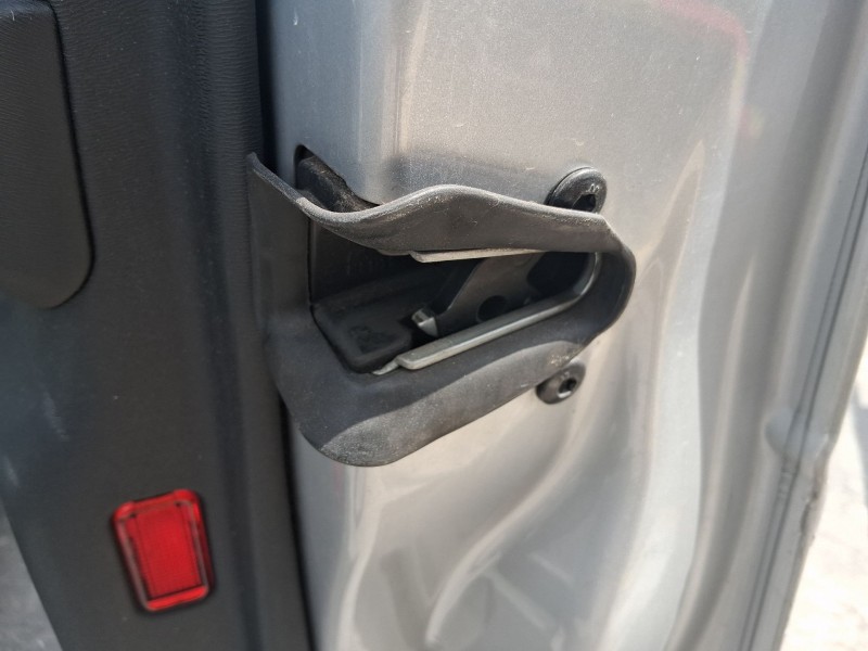 Recambio de cerradura puerta delantera derecha para audi a3 (8l1) 1.9 tdi referencia OEM IAM 8L1837016D  