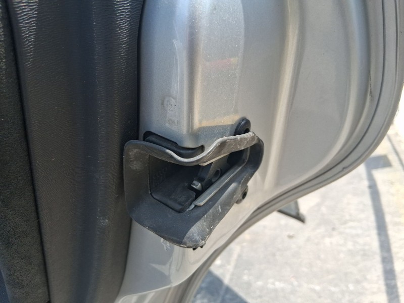 Recambio de cerradura puerta trasera derecha para audi a3 (8l1) 1.9 tdi referencia OEM IAM 8D0839016A  