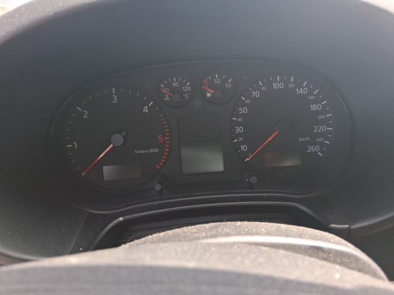 Recambio de cuadro instrumentos para audi a3 (8l1) 1.9 tdi referencia OEM IAM 8L0920900E  