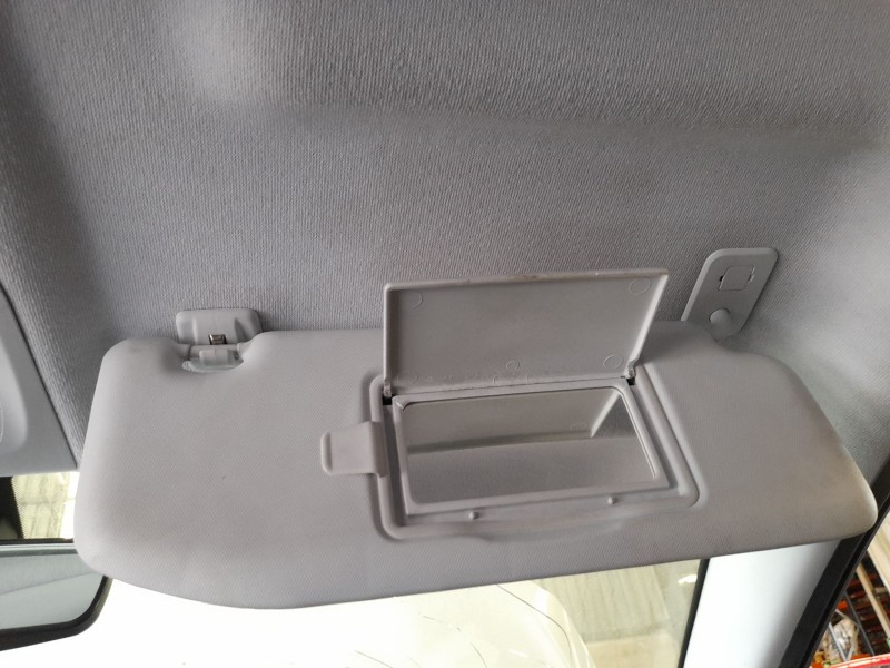 Recambio de parasol derecho para peugeot 208 i (ca_, cc_) 1.6 bluehdi 100 referencia OEM IAM 16079196PR  