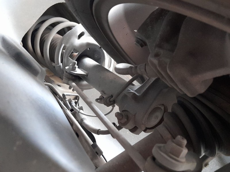 Recambio de amortiguador delantero izquierdo para peugeot 208 i (ca_, cc_) 1.6 bluehdi 100 referencia OEM IAM 9820324780  