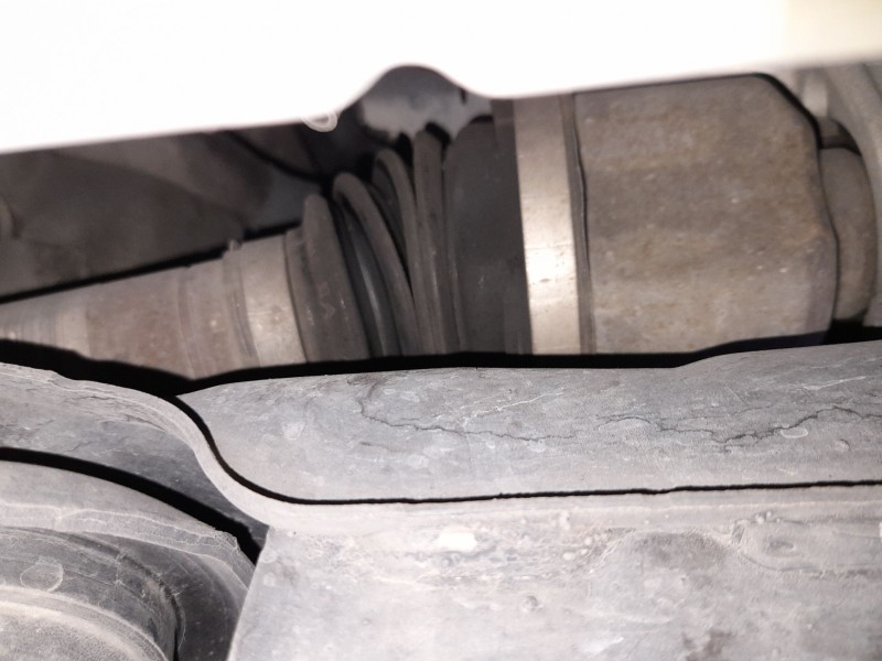 Recambio de transmision delantera derecha para peugeot 208 i (ca_, cc_) 1.6 bluehdi 100 referencia OEM IAM 9816028680  