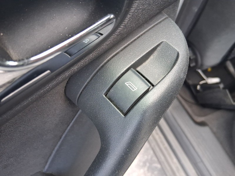 Recambio de mando elevalunas trasero izquierdo para audi a3 (8l1) 1.9 tdi referencia OEM IAM 4B0959855A4PK  