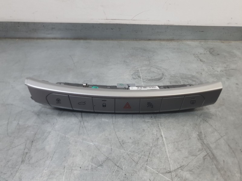 Recambio de mando multifuncion para fiat tipo sedán (356_, 357_) 1.4 (356sxa1b) referencia OEM IAM 735646417  