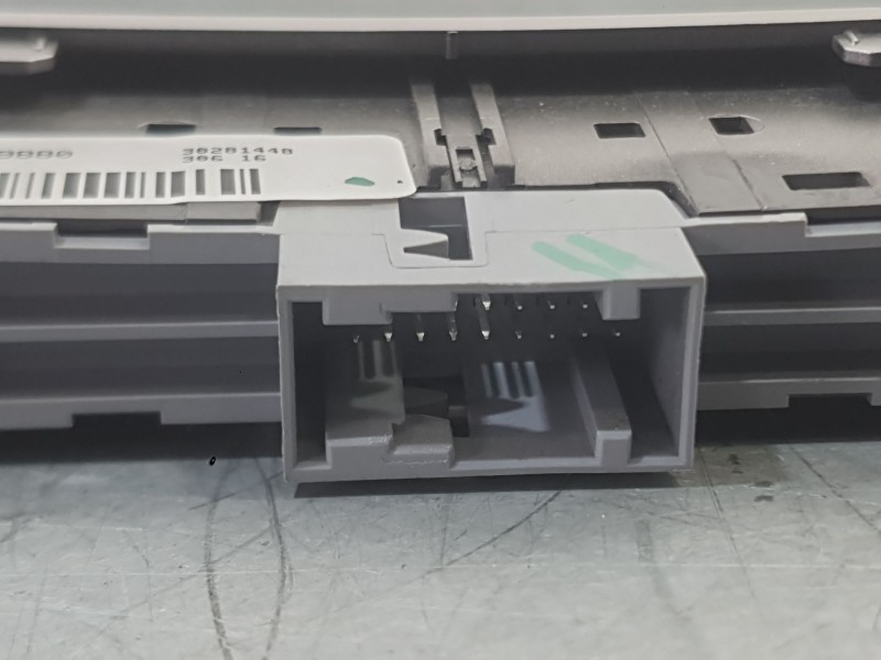 Recambio de mando multifuncion para fiat tipo sedán (356_, 357_) 1.4 (356sxa1b) referencia OEM IAM 735646417  