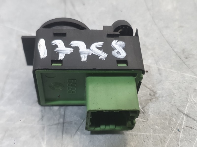 Recambio de mando retrovisor para fiat tipo sedán (356_, 357_) 1.4 (356sxa1b) referencia OEM IAM   