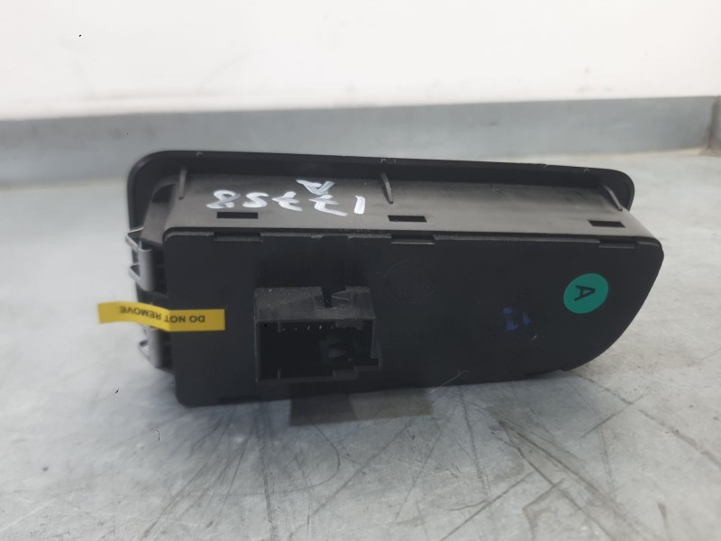 Recambio de mando luces para fiat tipo sedán (356_, 357_) 1.4 (356sxa1b) referencia OEM IAM 735630749  